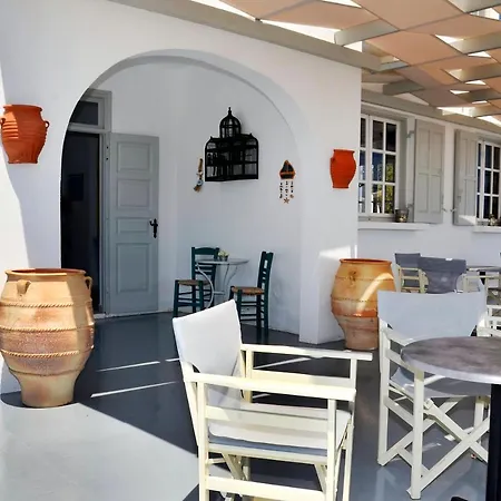 Petros Guest house